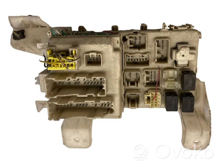 Toyota Yaris Fuse box set PPT25P5