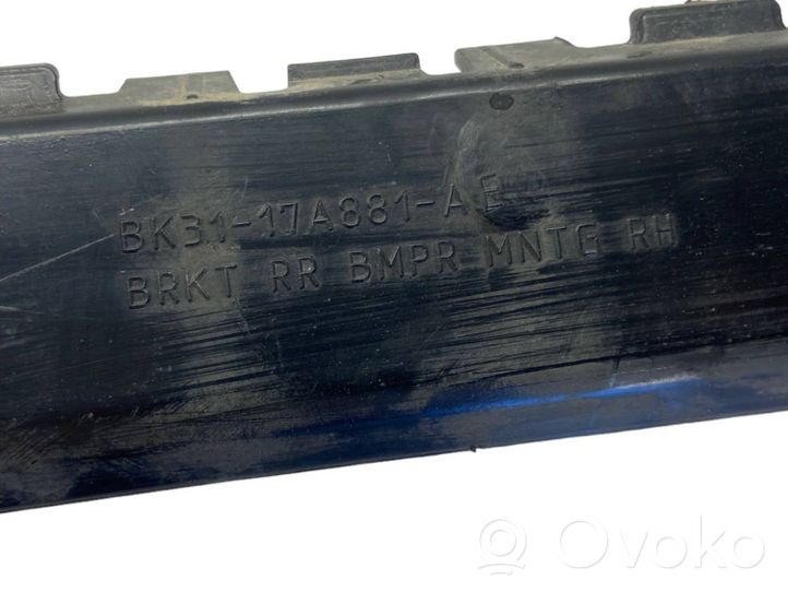 Ford Transit Support de pare-chocs arrière BK3117A881A