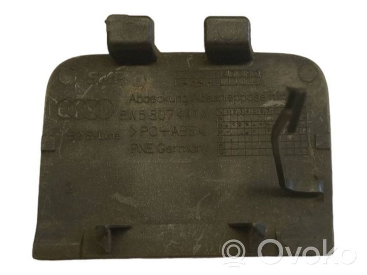 Audi A4 S4 B9 Zaślepka haka holowniczego zderzaka tylnego 8W5807441A