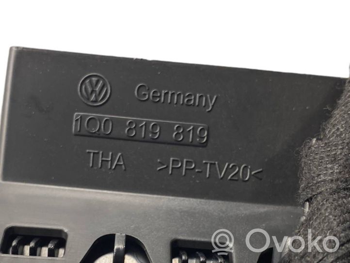 Volkswagen Eos Dash center air vent grill 1Q0819819