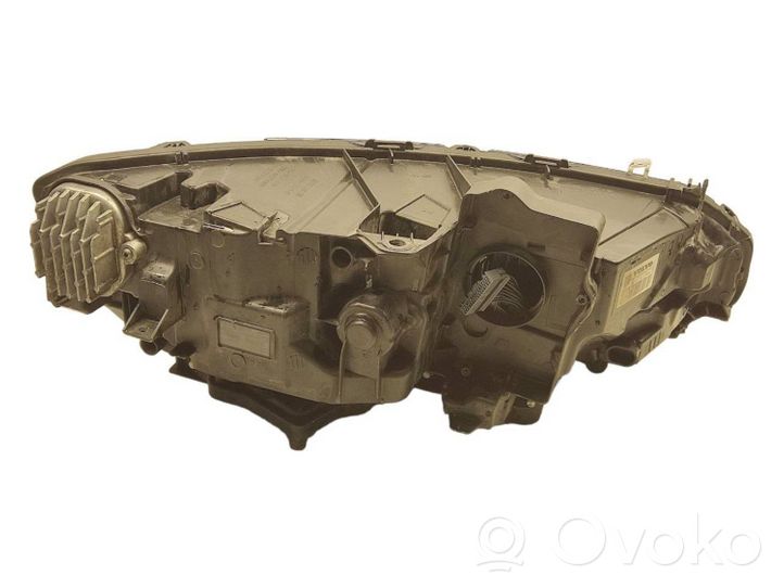 Volvo S90, V90 Lampa przednia 31386170