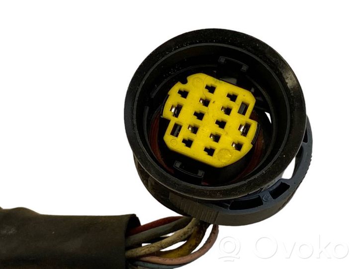 Volvo V70 Cablaggio/impianto del faro/fanale 89071193