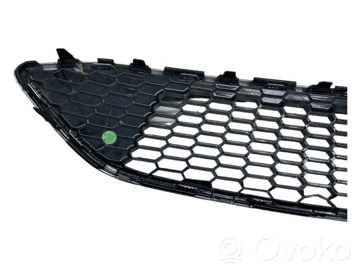 Ford Focus Grille calandre supérieure de pare-chocs avant F1EJ8200