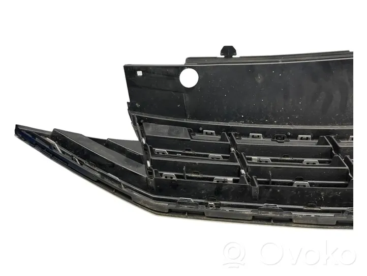 Volkswagen PASSAT B8 Maskownica / Grill / Atrapa górna chłodnicy 3G0853651CB