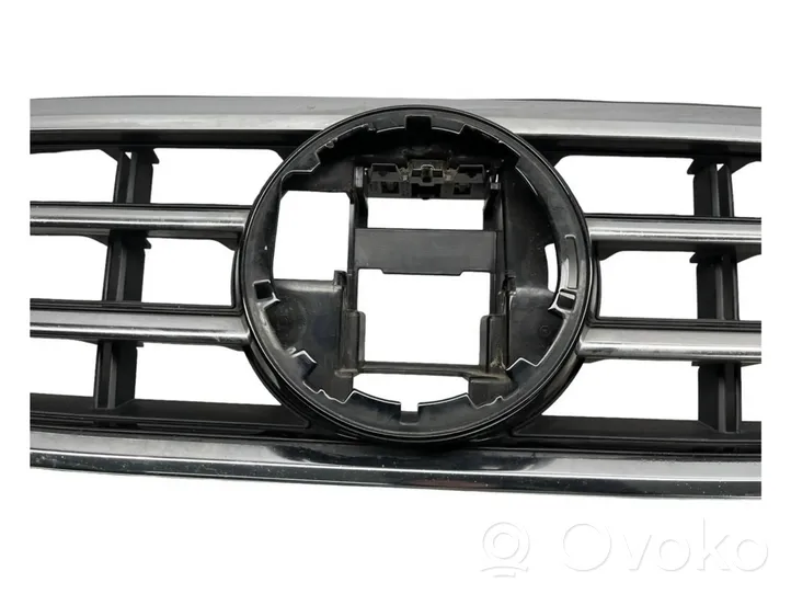 Volkswagen PASSAT B8 Maskownica / Grill / Atrapa górna chłodnicy 3G0853651CB