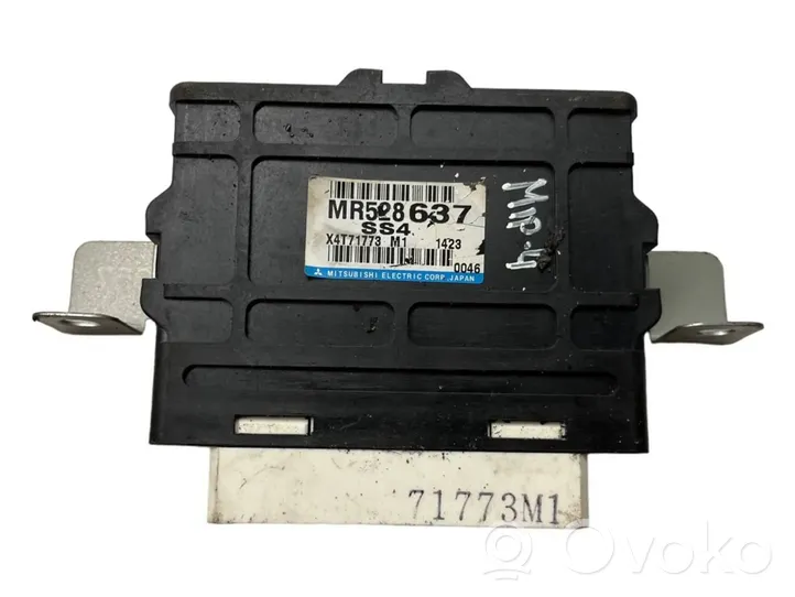 Mitsubishi Pajero Centralina/modulo scatola del cambio MR528637