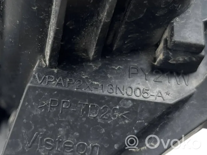 Citroen C4 II Takavalon polttimon suojan pidike VPAP2X13N005A