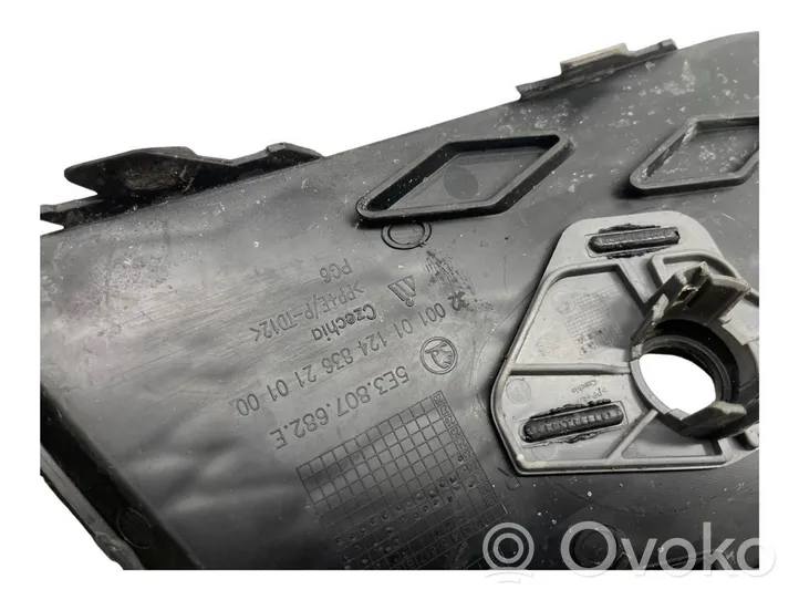 Skoda Octavia Mk4 Kratka dolna zderzaka przedniego 5E3807682E