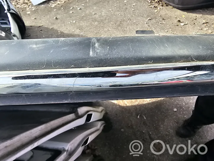 Toyota Auris E180 Moulure inférieure de pare-chocs arrière 5245302140