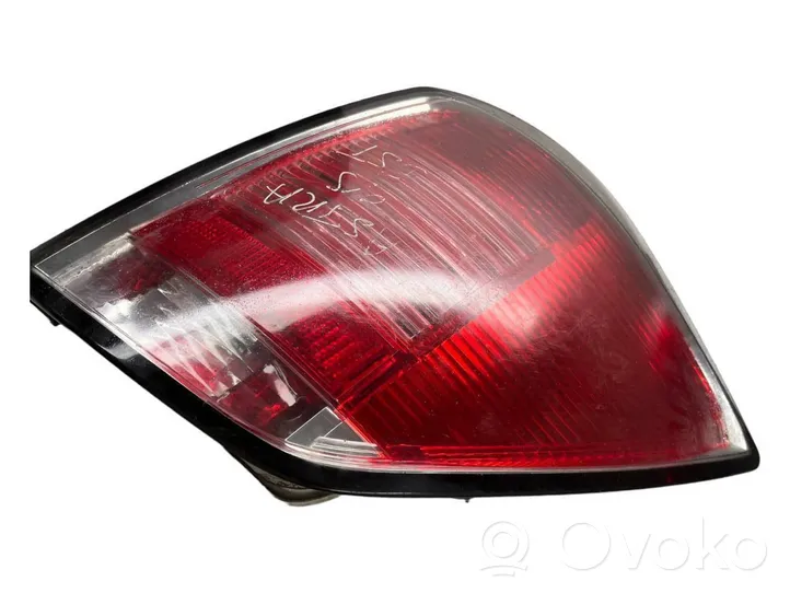 Opel Astra H Luci posteriori 24451840