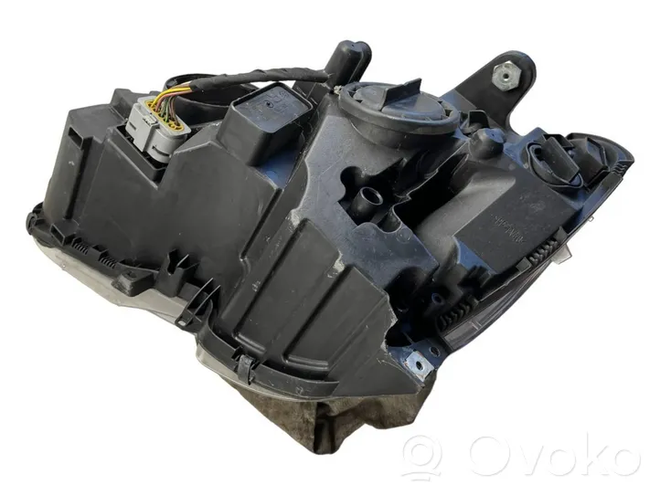 Mercedes-Benz CLC CL203 Lampa przednia 030123460629