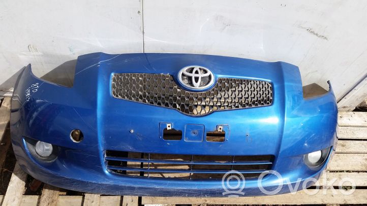 Toyota Yaris Zderzak przedni 521190D130