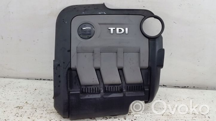 Seat Ibiza IV (6J,6P) Variklio dangtis (apdaila) 03P103925B