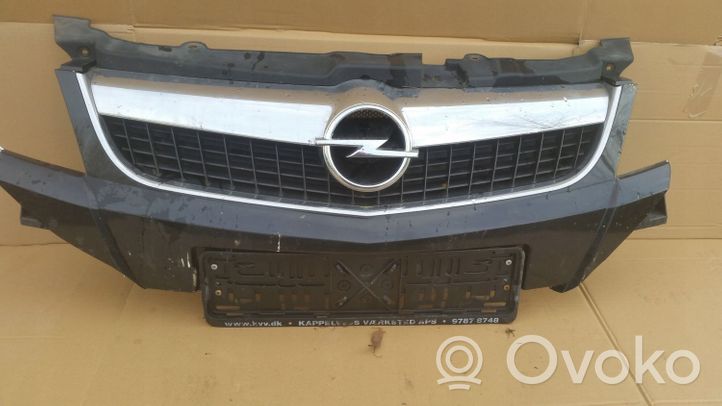 Opel Vectra C Front bumper upper radiator grill 13260028