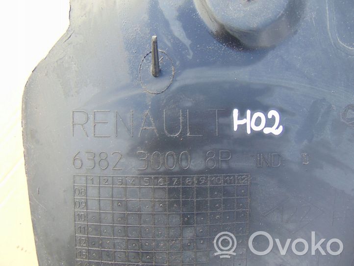 Renault Master III Задний подкрылок 638230008R