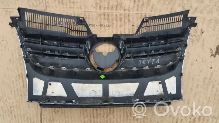 Volkswagen Jetta V Front grill 1k5853653