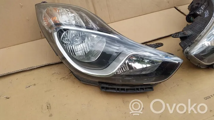 Hyundai ix20 Phare frontale 456789