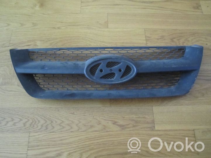 Hyundai Sonata Grille calandre supérieure de pare-chocs avant 863513K000