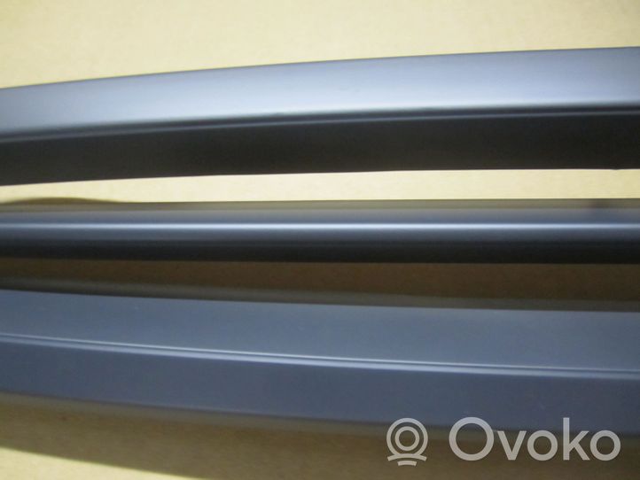 KIA Rio Grille calandre supérieure de pare-chocs avant 0K30E50710