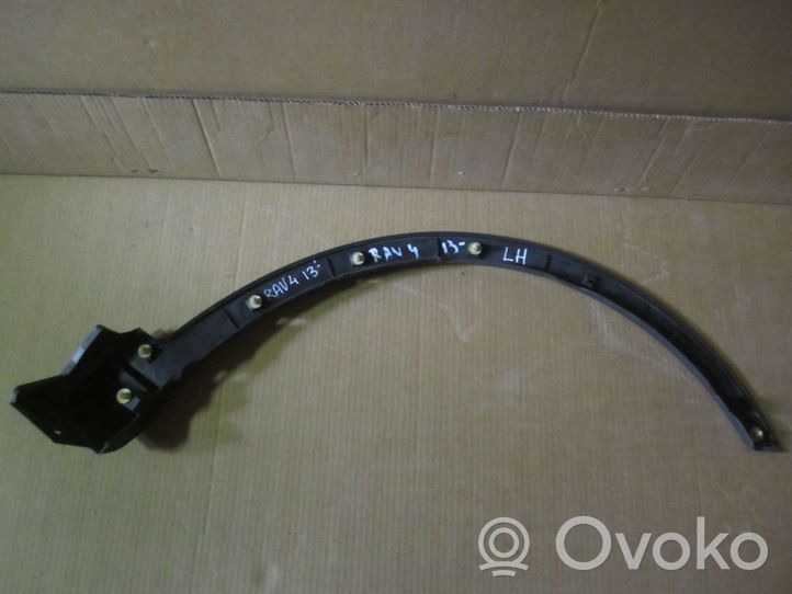 Toyota RAV 4 (XA40) Rivestimento passaruota anteriore 