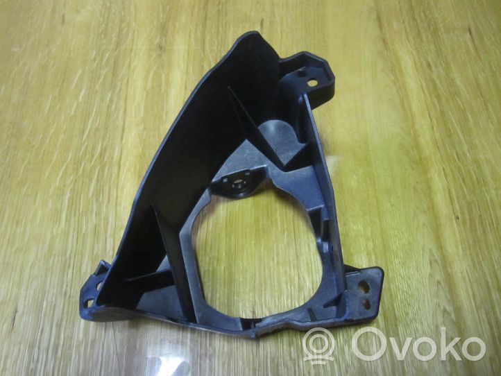 Mazda 5 Supporto del fendinebbia 