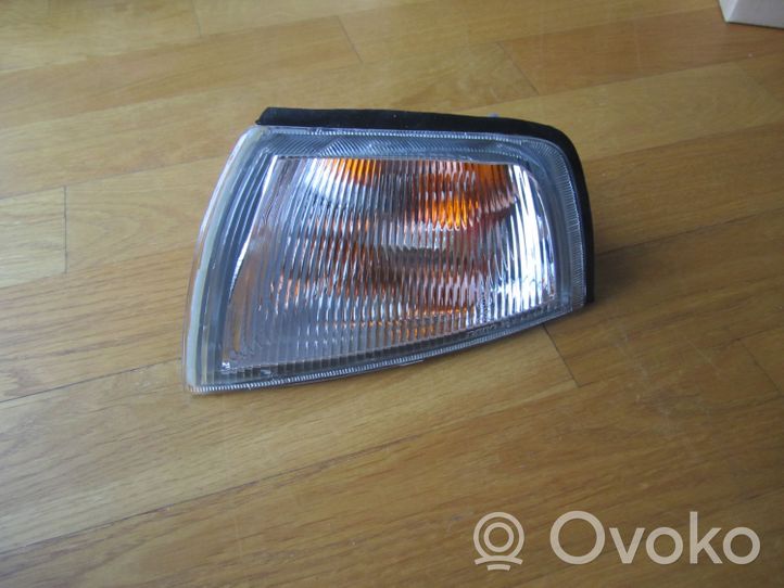 Mitsubishi Colt Front indicator light 21087148