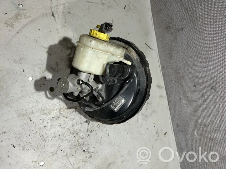 Volkswagen Touareg I Brake booster 