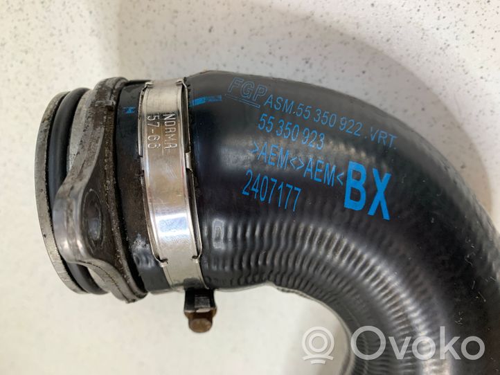 Volkswagen Crafter Tube d'admission de tuyau de refroidisseur intermédiaire 55350923