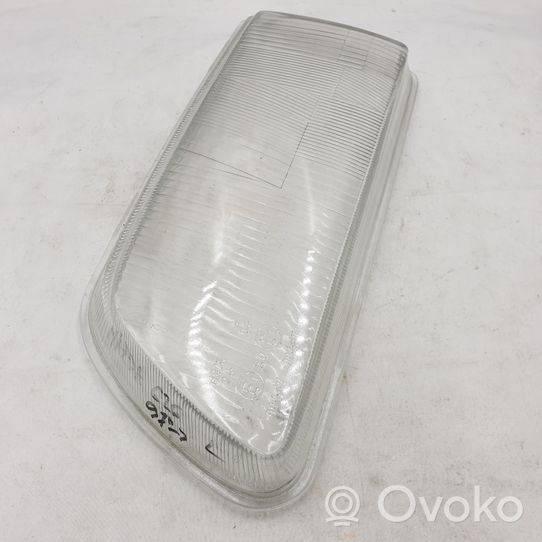 Mazda 626 Klosze lamp przednich 00400