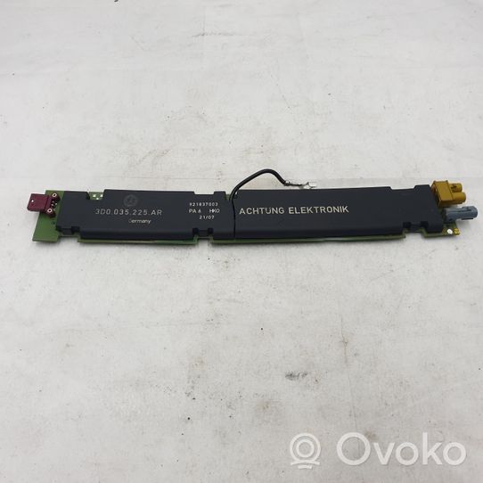 Volkswagen Phaeton Aerial antenna amplifier 3D0035225AR