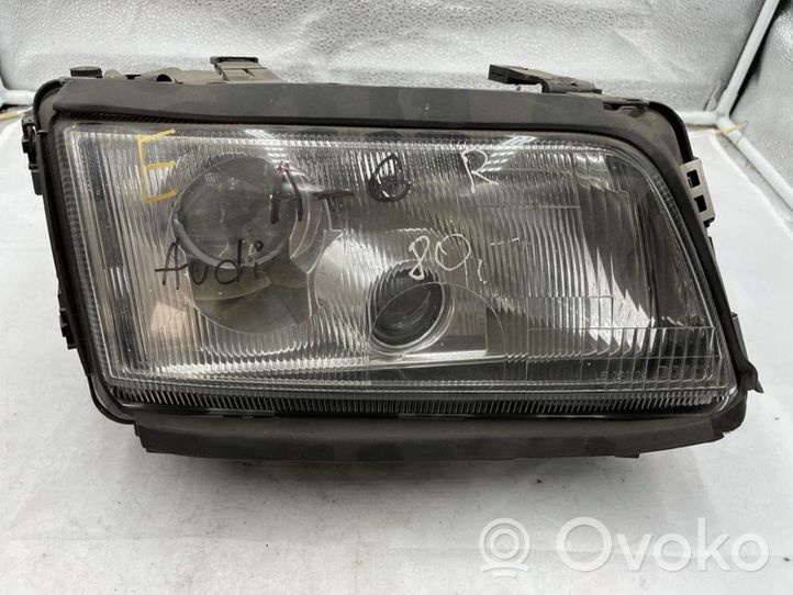 Audi A8 S8 D2 4D Lampa przednia 1301016048