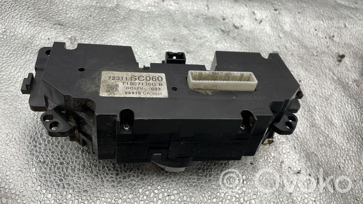 Subaru Forester SH Panel klimatyzacji 72311SC060