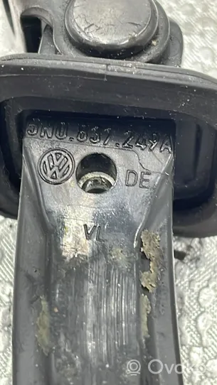Volkswagen Tiguan Ogranicznik drzwi przednich 5N0837249A
