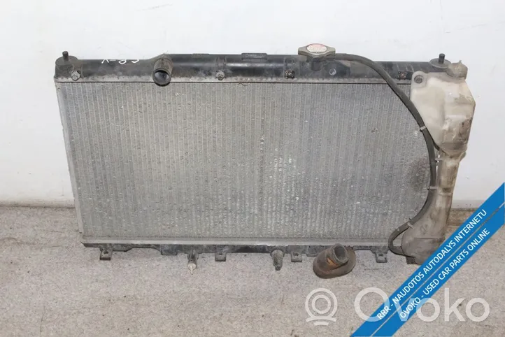 Honda CR-V Coolant radiator MN422132