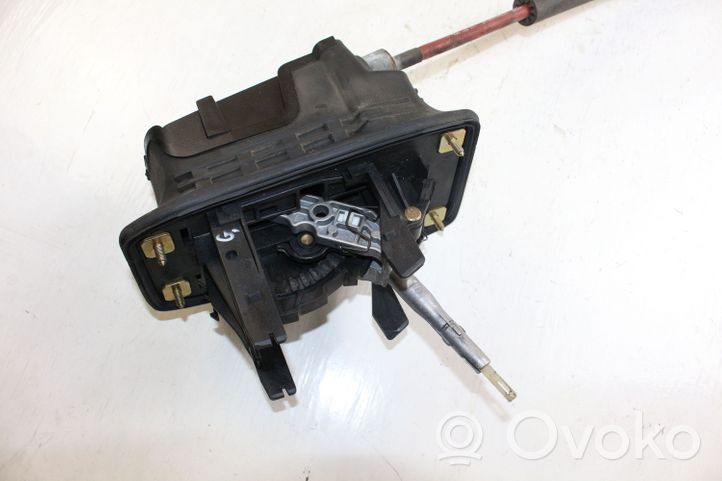 Audi A4 S4 B5 8D Leva del cambio/selettore marcia 8D0713093A