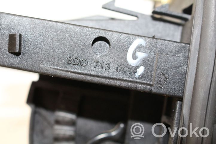 Audi A4 S4 B5 8D Leva del cambio/selettore marcia 8D0713093A