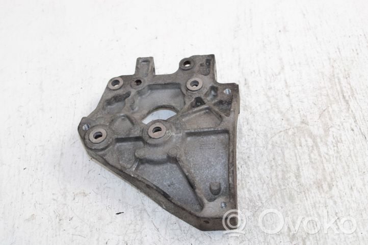 Ford C-MAX II Staffa di montaggio del compressore dell’A/C AV6Q10K360AA