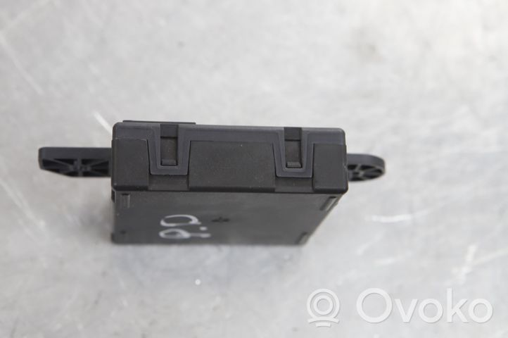 Dodge RAM Oven ohjainlaite/moduuli 68055298AK