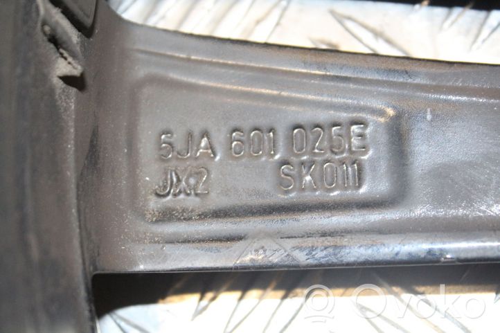 Skoda Rapid (NH) Felgi aluminiowe R17 5JA601025D