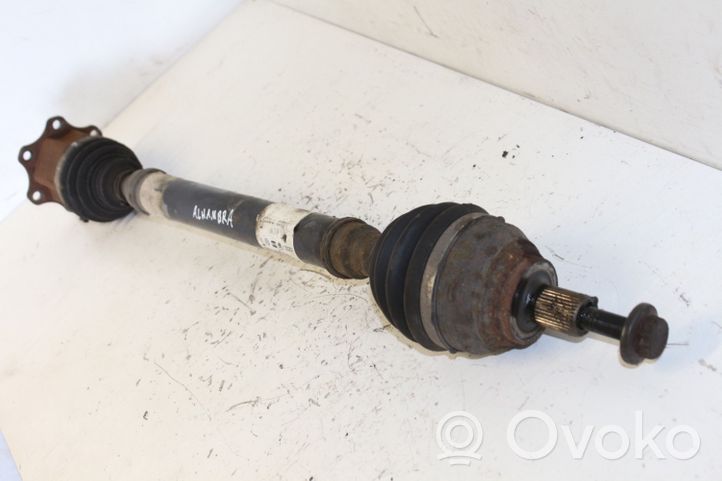 Seat Alhambra (Mk2) Front driveshaft 7N0407764D