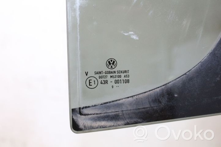 Volkswagen Amarok Ventanilla de ventilación de la puerta trasera 