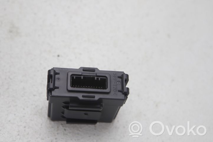 Nissan Qashqai Boîtier module alarme 284P1-HV81B