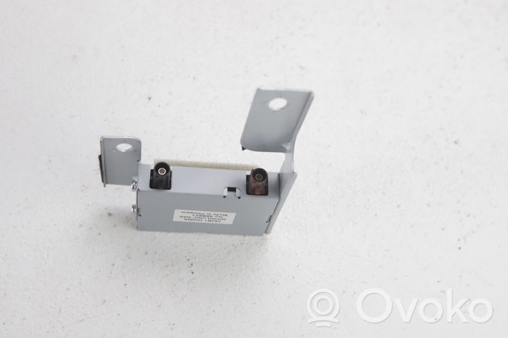 Nissan Qashqai Amplificateur d'antenne 282B1HV00A