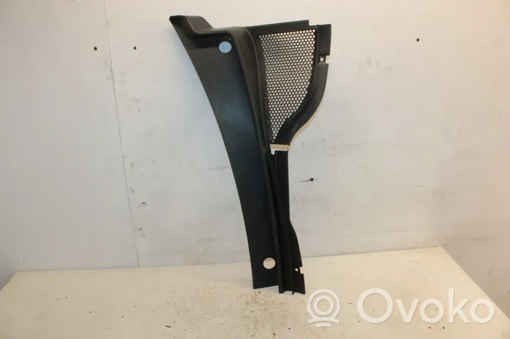 Volkswagen Tiguan Wiper trim 5N1819403