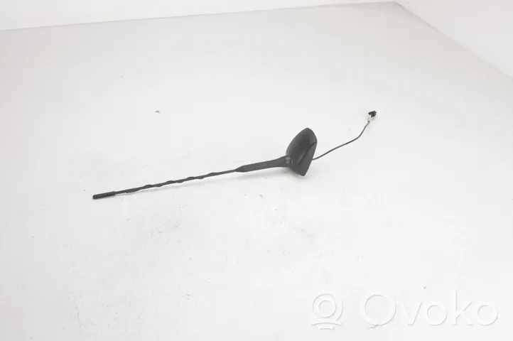 Opel Astra J Radio antenna 13331944