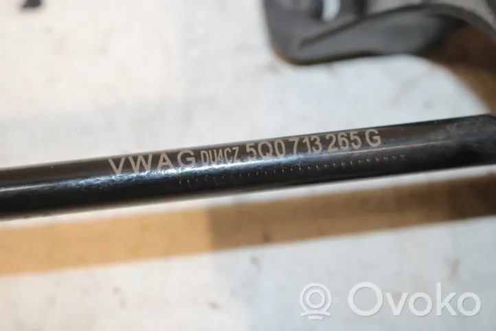 Volkswagen Golf VII Pavarų selektorius 5Q0713061