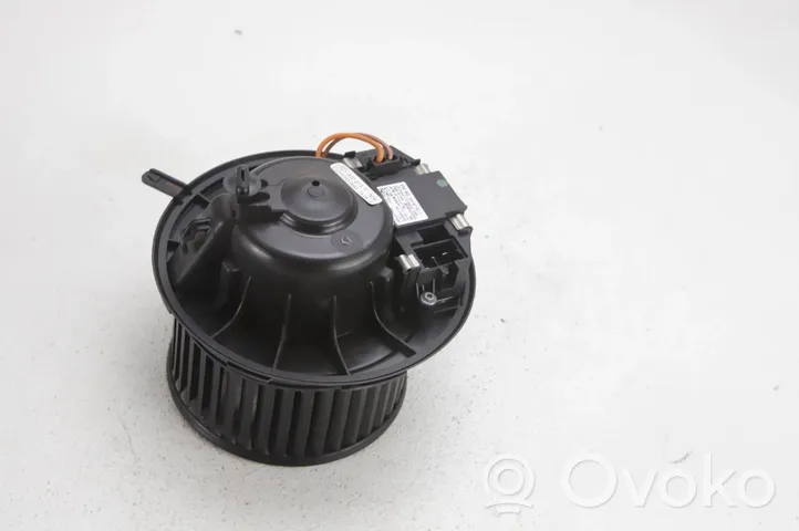 Volkswagen Tiguan Mazā radiatora ventilators 3C0907521F