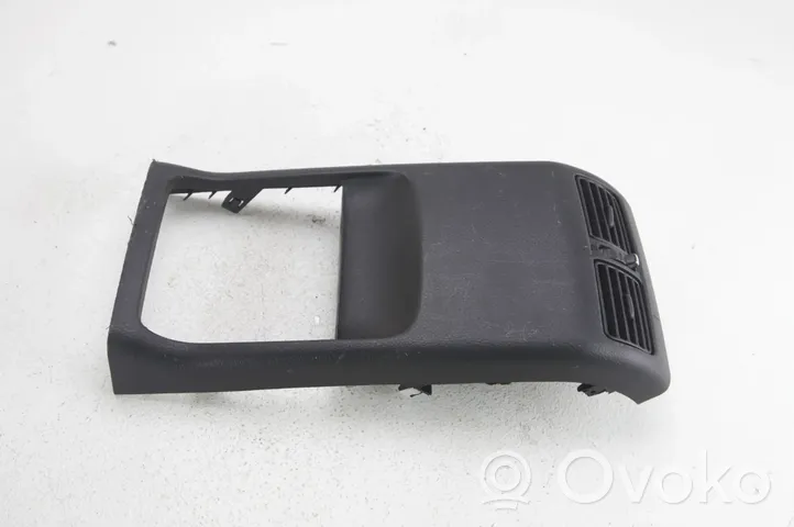 Nissan X-Trail T31 Griglia di ventilazione posteriore 687944P000