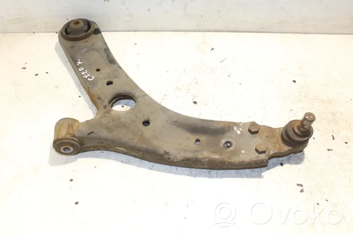 KIA Ceed Front lower control arm/wishbone 