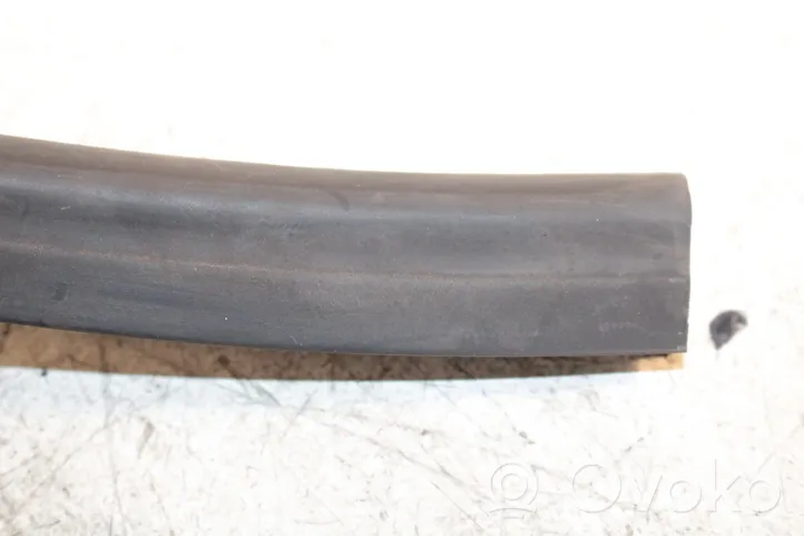 Volkswagen Tiguan Engine compartment rubber 5N0823723A